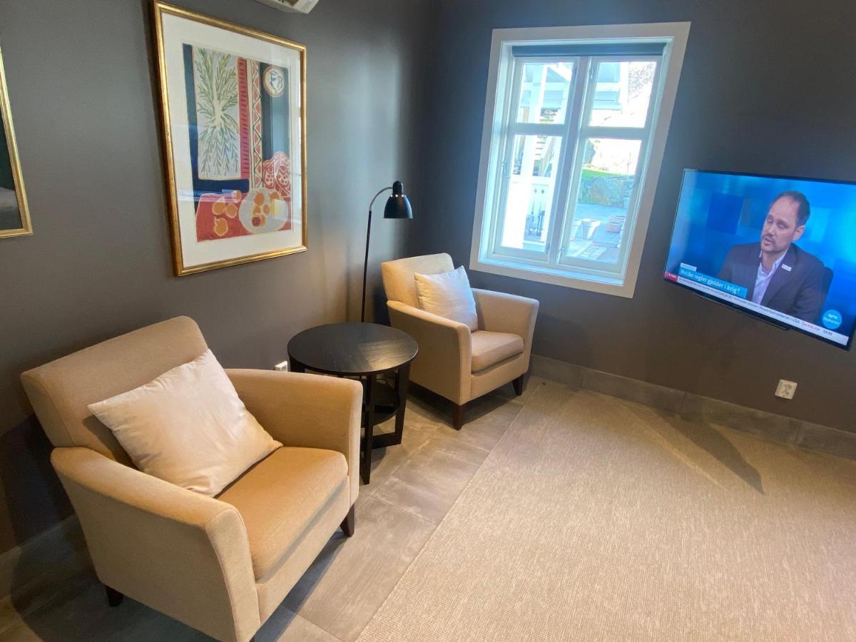 Guesthouse - Near City Center- Parking Available Sandefjord Exterior foto