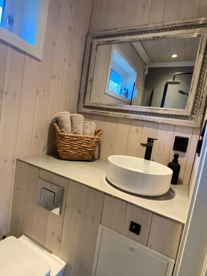 Guesthouse - Near City Center- Parking Available Sandefjord Exterior foto
